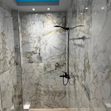 Апартамент Firstline 1o Floor *