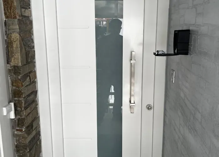 Firstline 1o Floor * Chaniotis