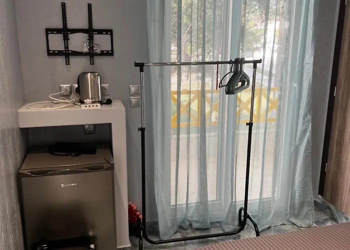 Firstline 1o Floor Apartment *